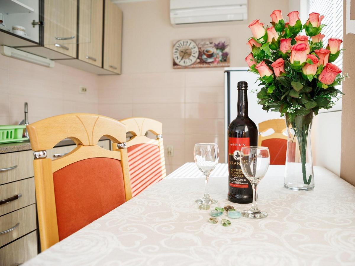 Apartments Bozenka Makarska Kültér fotó